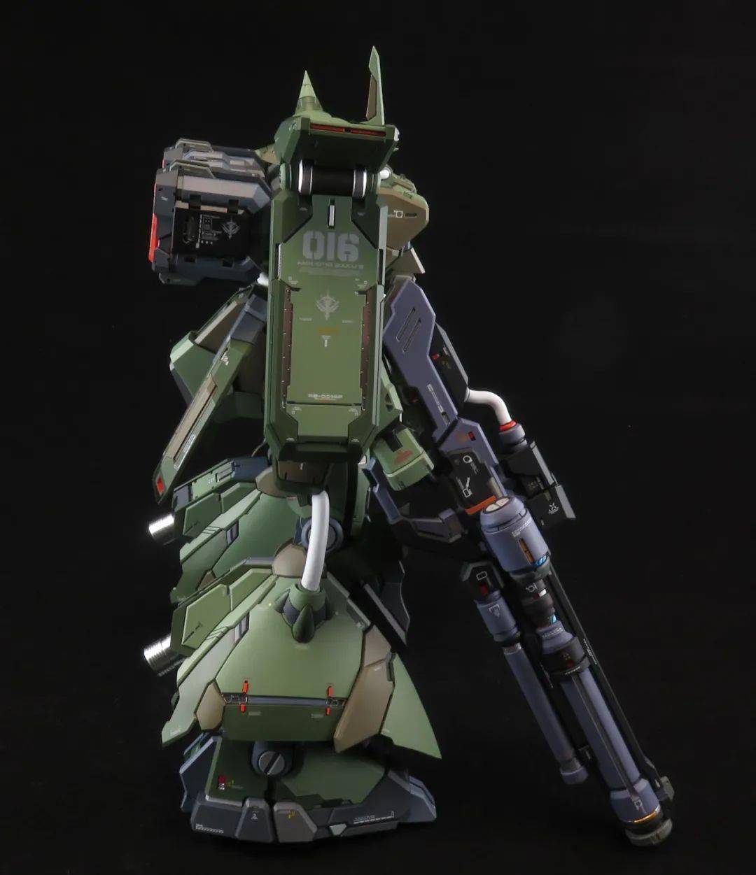 扎古Ⅲgk精致分色涂装