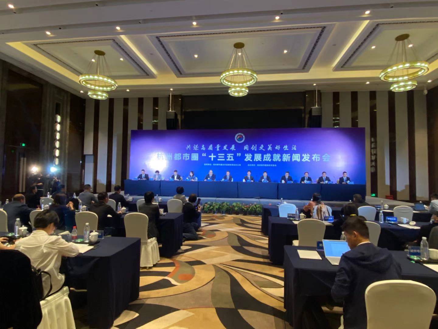达州2025年经济总量会到多少_成都到达州动车