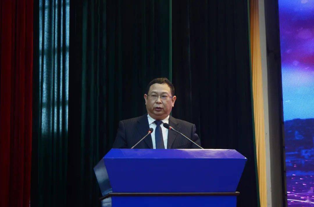 重庆市教委副巡视员帅逊指出,此次活动是集中展示中华优秀传统文化的