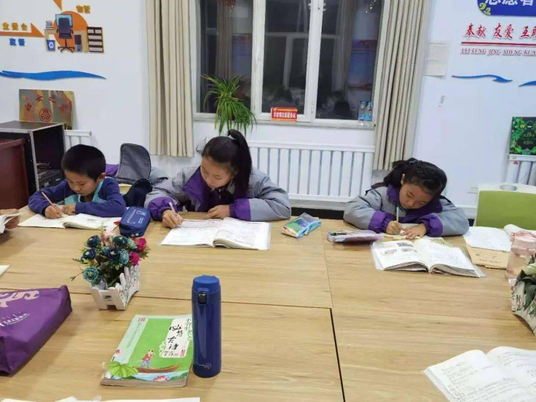 新华社区"五点半课堂"——暖心陪伴 快乐成长