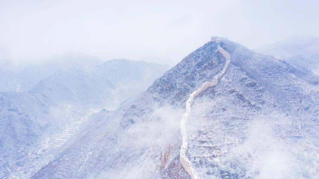 雪中长城,美得像仙境!怀柔雪景今日刷屏!