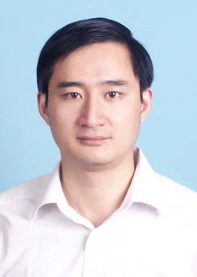 铜陵市委秘书长马军履新区委书记图简历