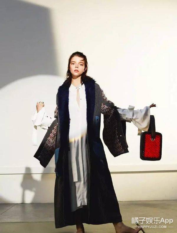 《后翼弃兵》女主红透好莱坞,却被嘲丑像鱼?