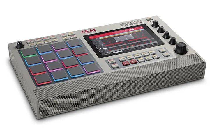 致敬经典：AKAI 即将推出MPC Live II Retro 限量版，采用经典奶油白MPC