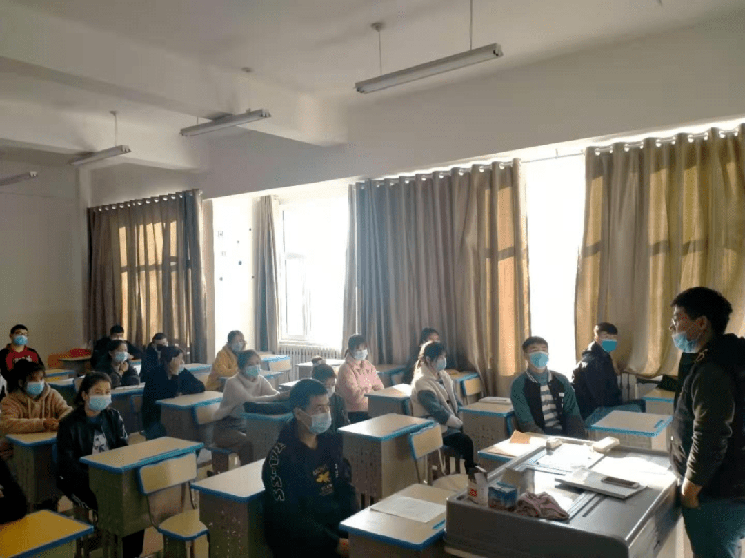 塔城职业技术学院举办学生社团活动