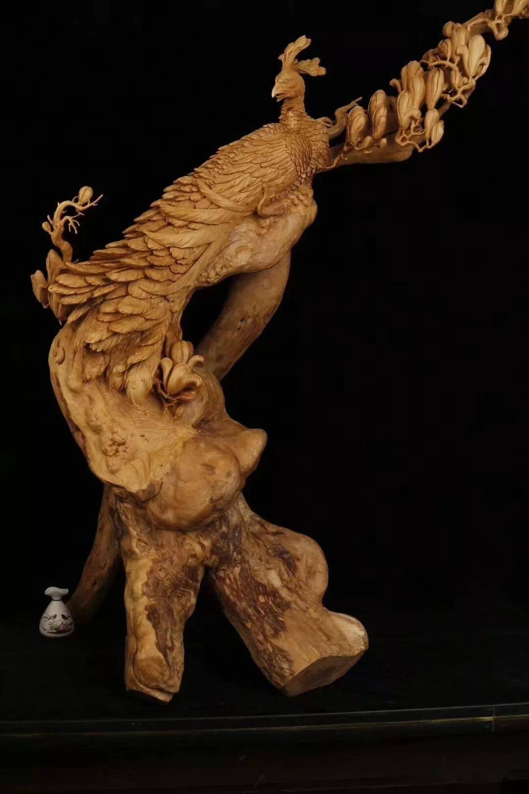 集各种雕刻技艺于一体的黄杨木雕，雕出来的摆件极富艺术性！_过程