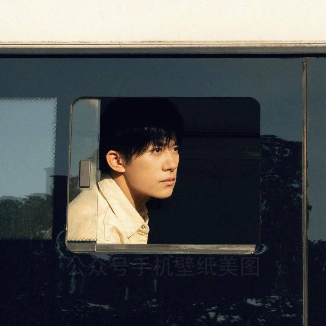 易烊千玺唱歌合集完整版 0c0a05bd7217492495d4543c4673fe4e.jpeg