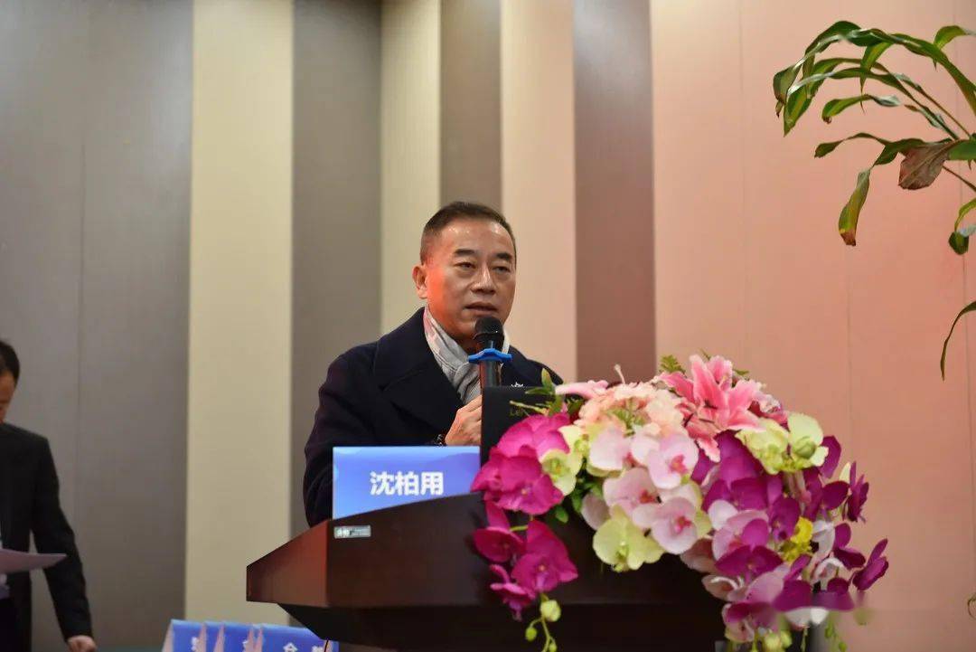 医师协会外科分会会长,著名外科专家秦新裕教授担任名誉主席并致辞