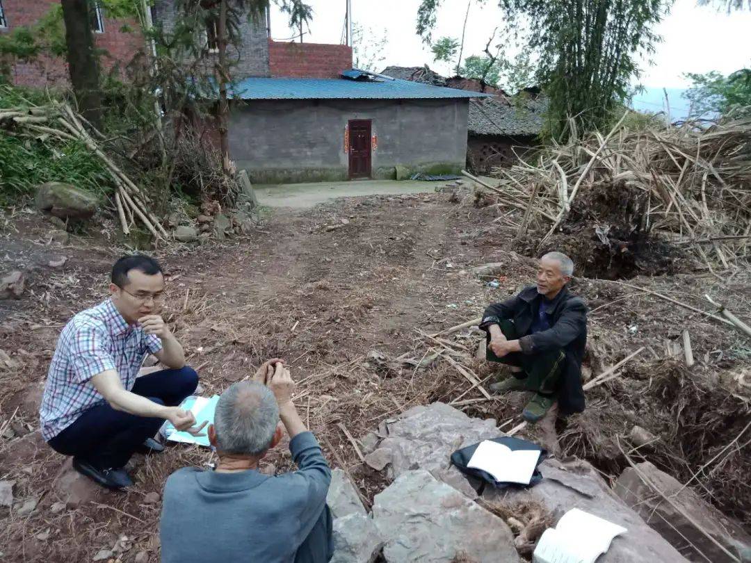 宣汉县丰乐村第一书记袁谦:躬身促脱贫 实干解民忧