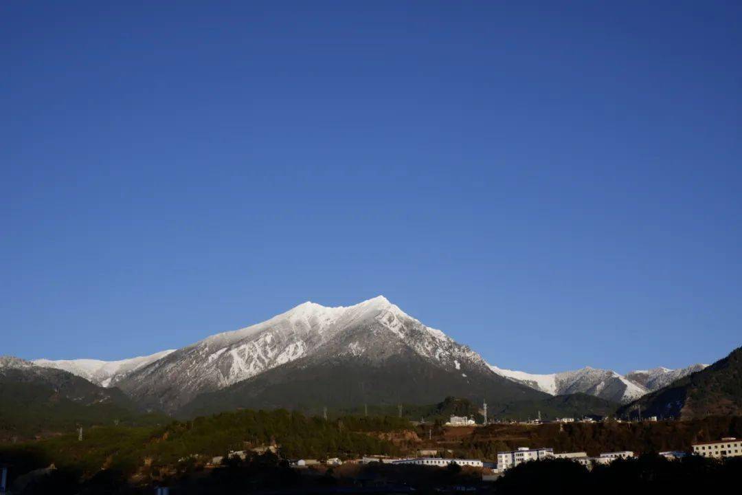 云岭雪邦山