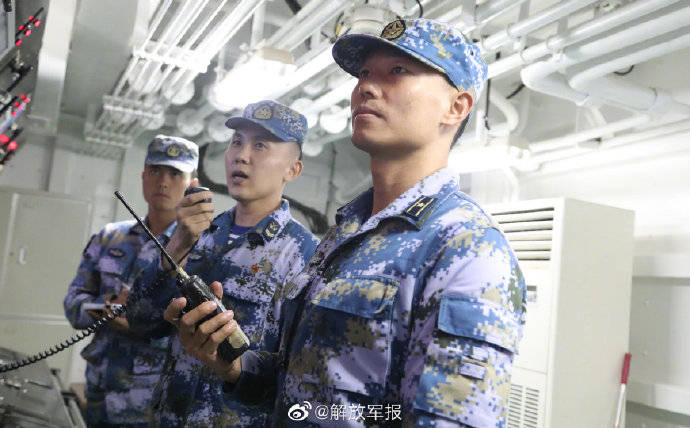 优秀！海军某防救支队完成大深度饱和潜水训练