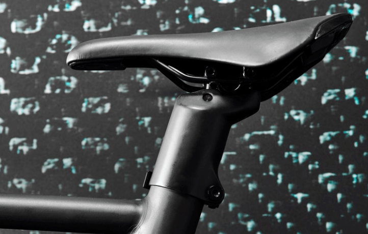 benz全新发表eq电动单车
