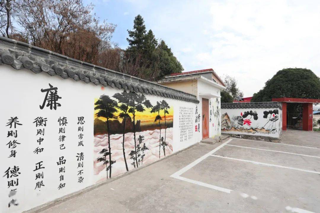 独特的乡村墙绘同样令人称赞在宣城市绩溪县龙川村牧岭村墙绘知识墙