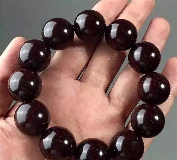 1e9e35f2b0784d4ca10e5cde56bccaba.jpeg