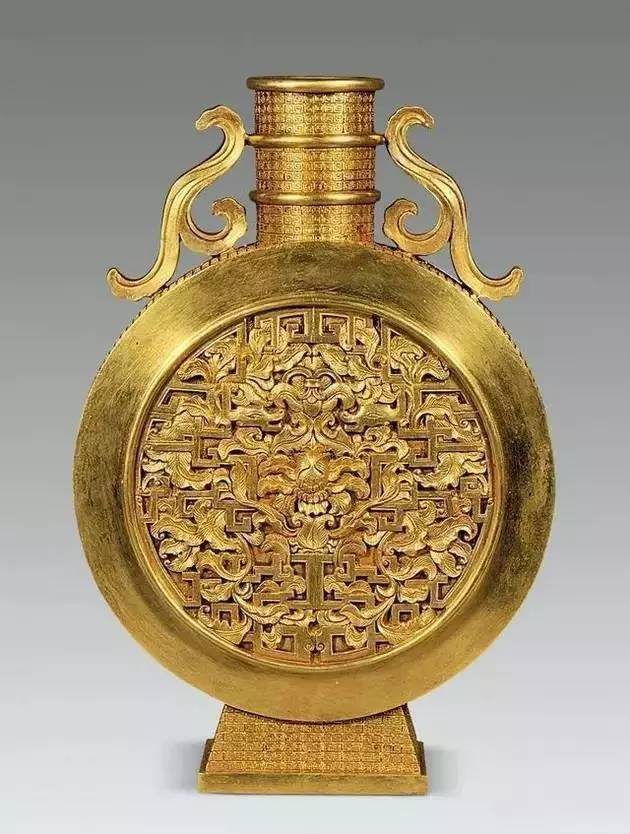 中国古美術・純銅鎏金ブレスレット・純手作り・細密彫・鏨刻鎏金・純銅製・高浮彫 中国古美術・純銅鎏金ブレスレット・純手作り・細密彫・鏨刻鎏金・純