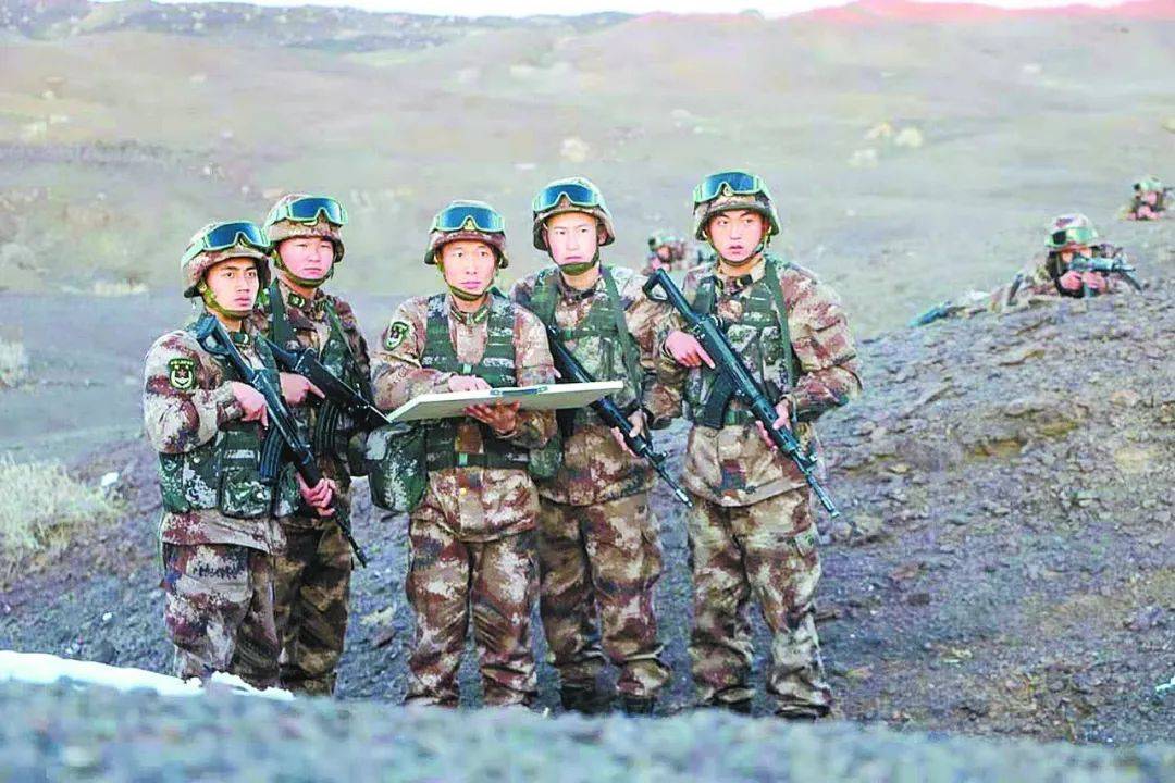 陆军标兵名单揭晓：“2分钟救下4人”英雄王亮等