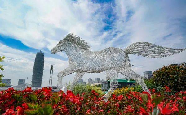 2020年全国城市工资_2020年度全国财政收入前10强城市,北上差距拉大、杭
