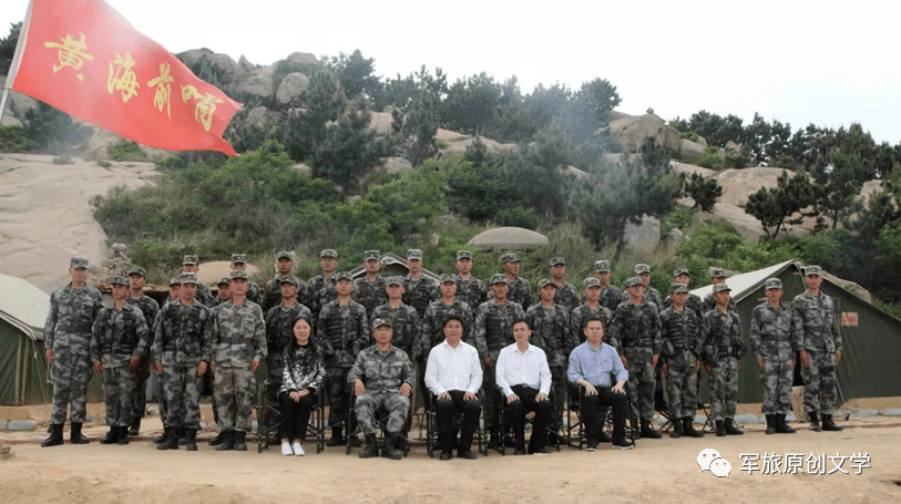 在全省率先出台现役军人免费乘坐公交,地铁政策,受到部队官兵热烈拥护