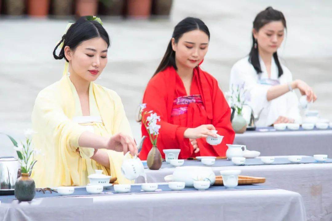 成都公益慈善形象大使67国家级最美茶艺师和美