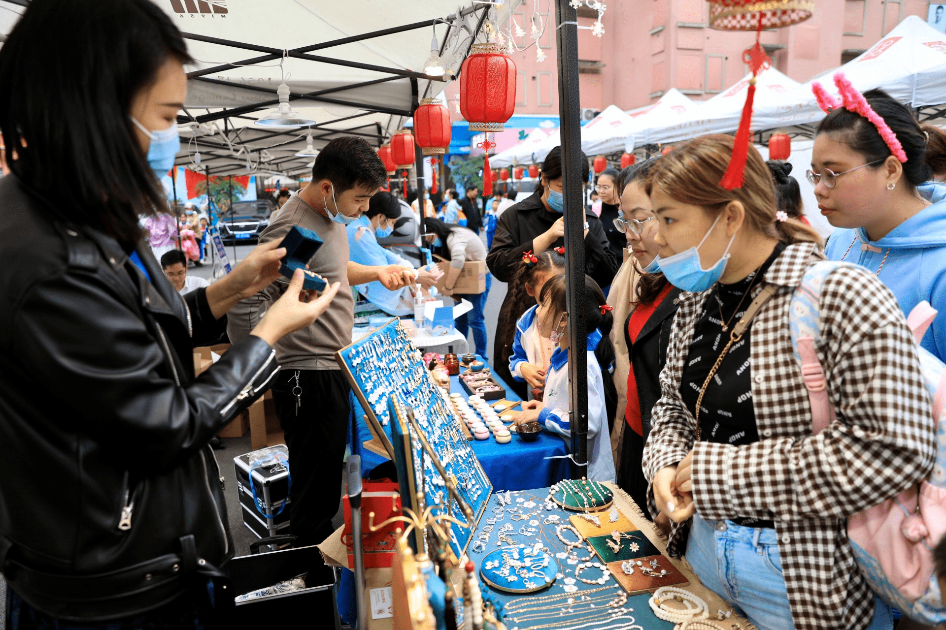 古风人快来这里打卡国风集市10000种国风物件等你来