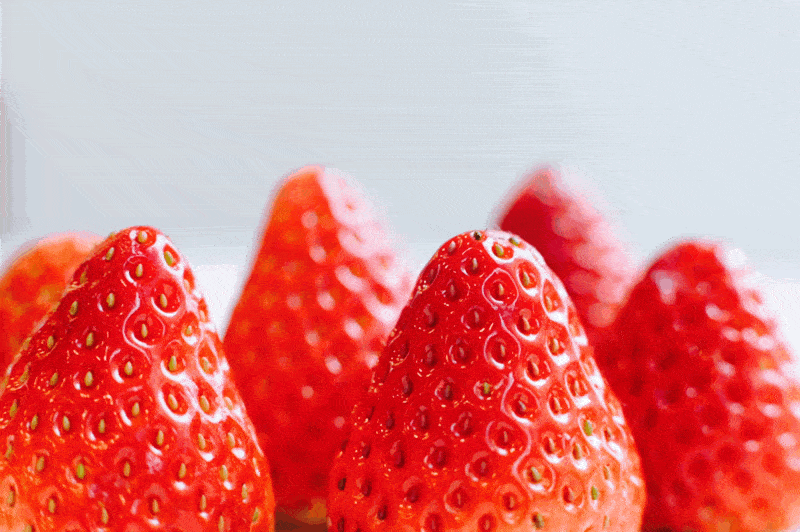 小巴黎 | 冬季限定草莓拿破仑,c位出道!