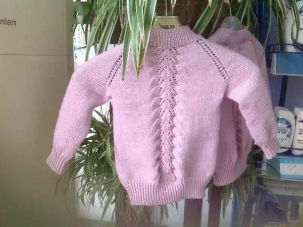 呆萌可爱的宝宝冬季套头毛衣编织,温暖又漂亮,附教程图解