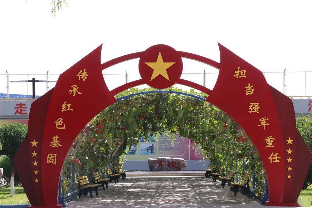 让光辉历史走出史馆 用强军文化浸润兵心_红色