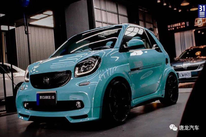 【全球限量125台】BRABUS Ultimate是全球唯一的TiffanyBlue配色方案