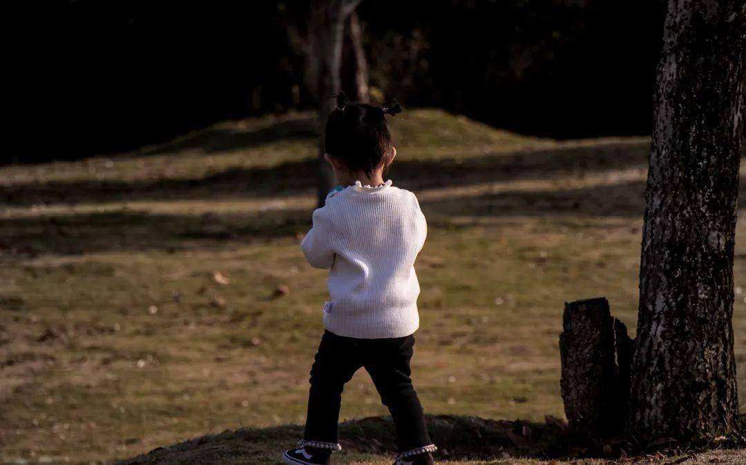 这一刻的怦然心动与你们静静依偎在一起暖暖的光儿悄悄扑在身上午后