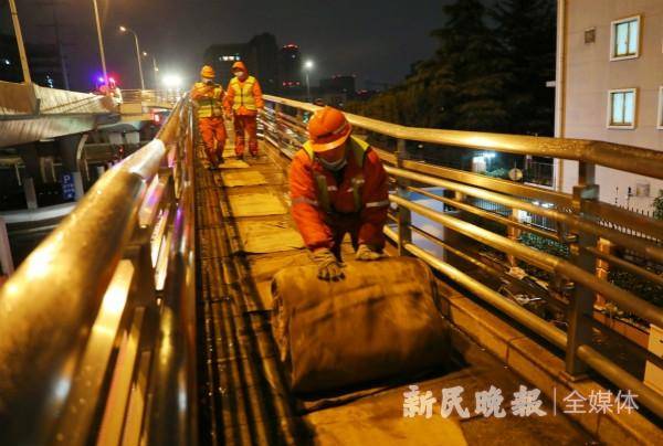 泸定多少人口_泸定铁索桥图片(2)