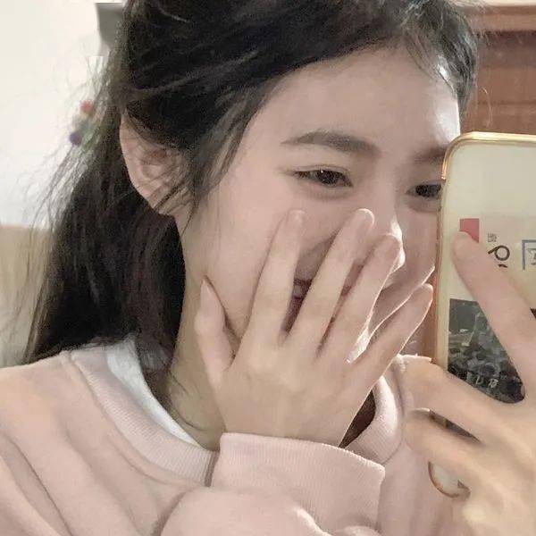 女生头像_低头