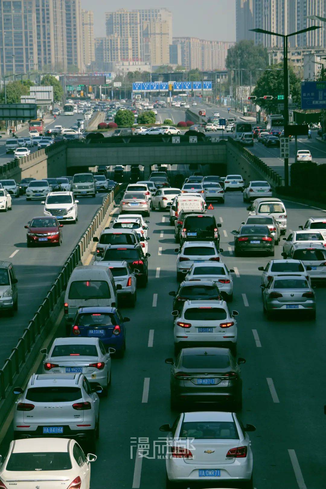 成都人口2020_成都地铁线路图2020(2)