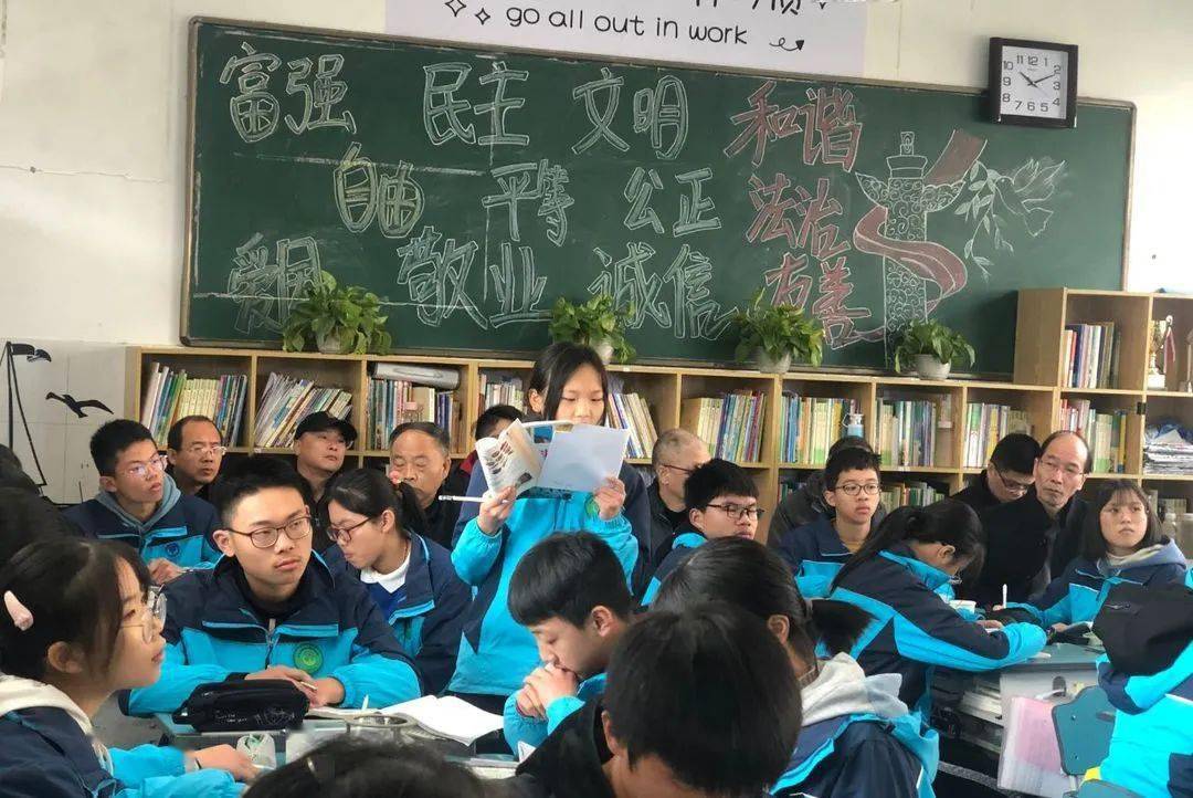 回眸展望③航埠初中耕耘一方热土把梦想照进现实
