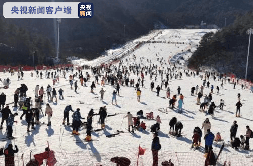 元旦假期湖北迎客860万 温泉冰雪受青睐 夜游经济成亮点