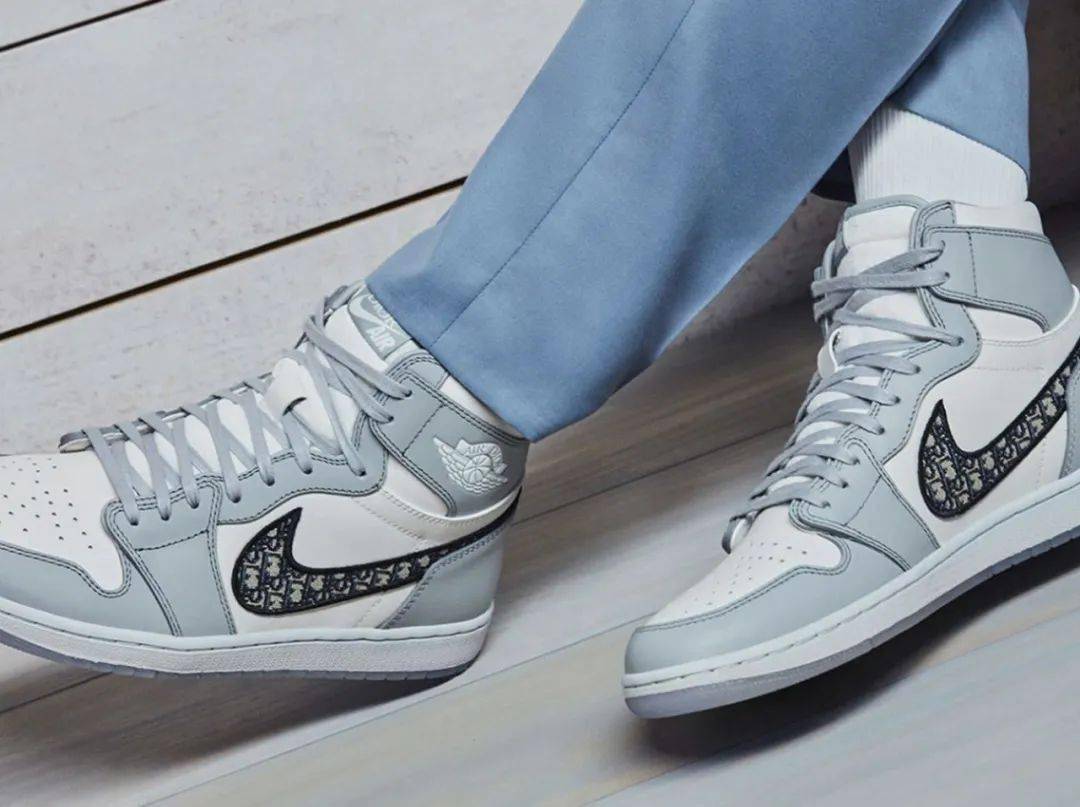 dior x air jordan i high(图片来源:fitmysole)