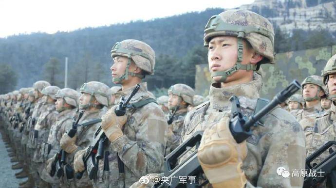 闻令而动!解放军和武警部队热血开训