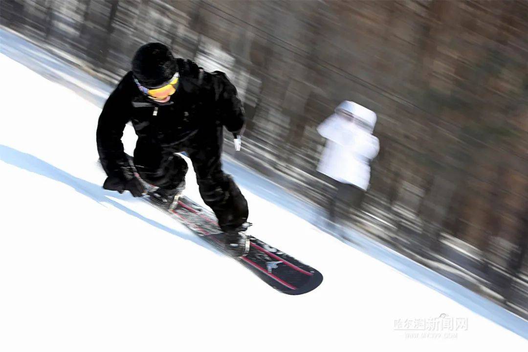 "为冬奥会加油,为新时代中国喝彩——魅力冰雪"摄影大赛,第37届中国