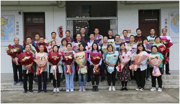 2020年镇平县六年级_重磅消息!镇平县义务教育学校小学、初中(2)