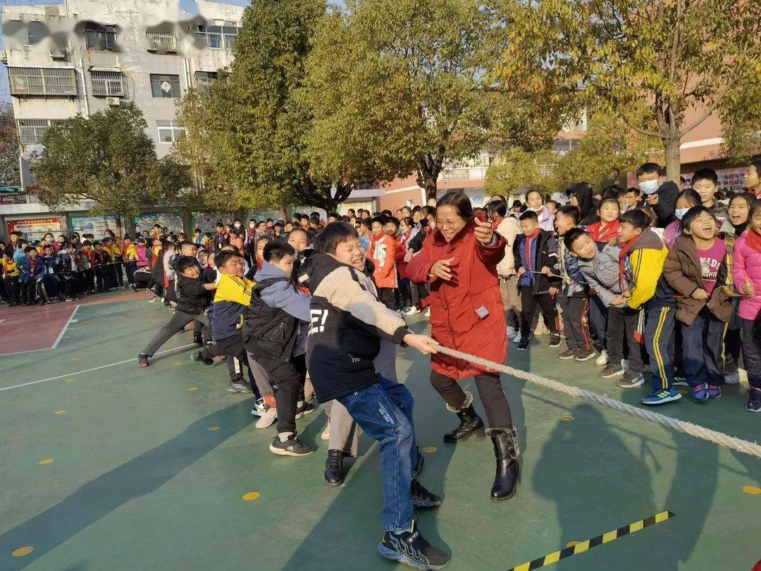 此次"阳光体育节"活动的举办不仅丰富了学生的课余生活,同时也磨炼了