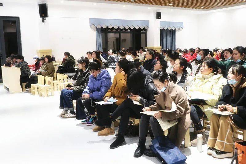 主题结束后,考虑积累智慧,共同成长