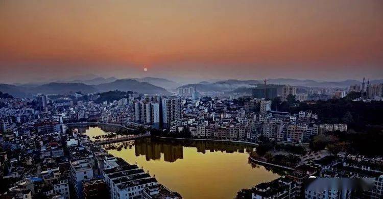 郁南县人口_郁南县地图全图
