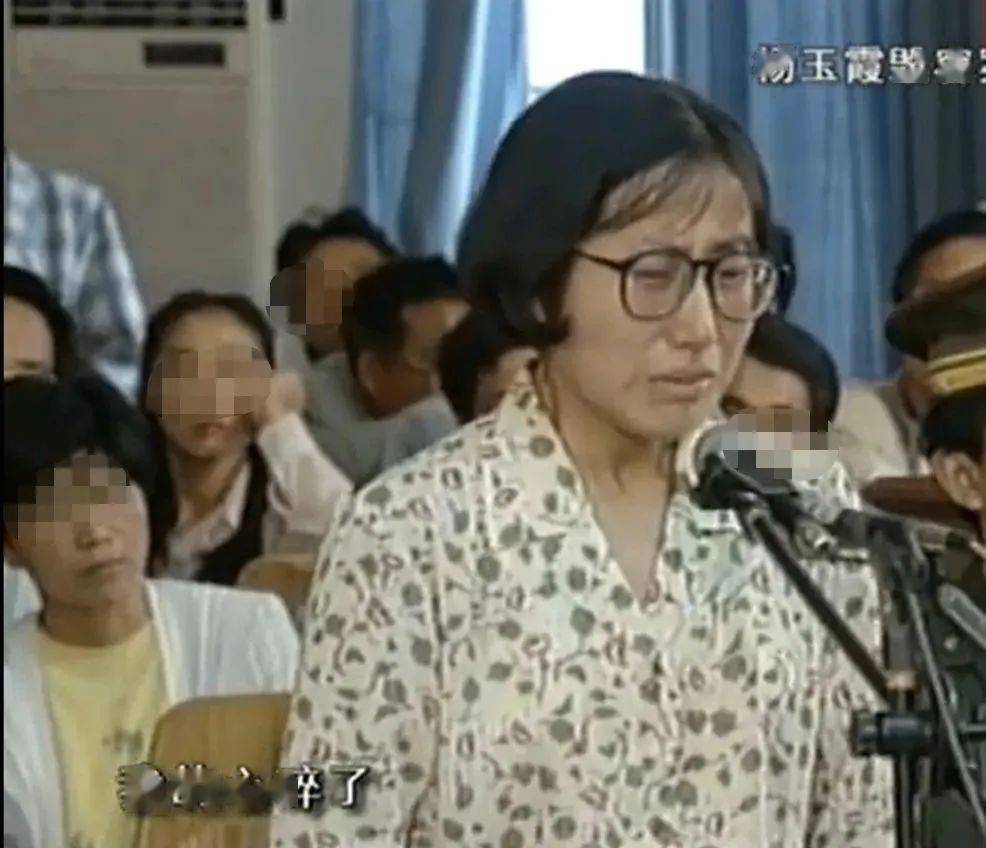 已婚女教师当小三被抛弃,怒向情人老婆孩子泼硫酸:遇上这种人,一定要