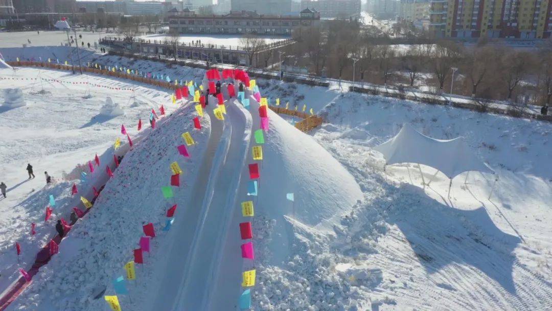 【赏冰乐雪】五大连池市"冬之梦"冰雪乐园正式向游客开放