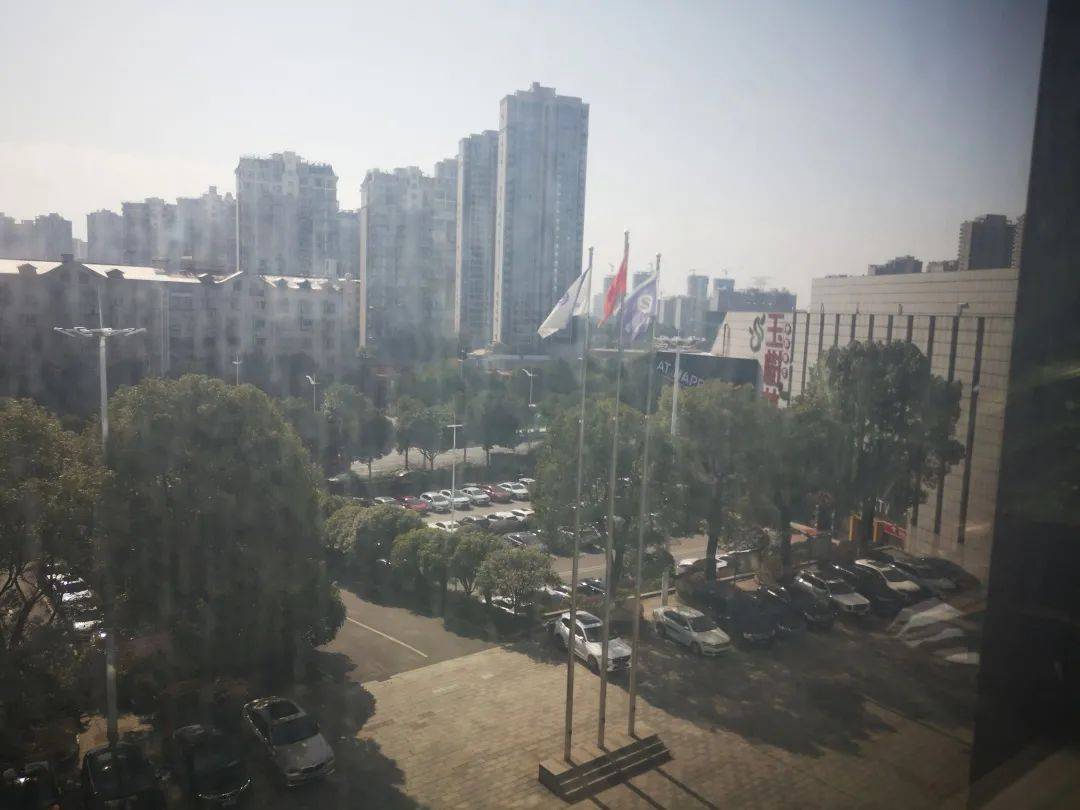 未来一天天气株洲 c837fe7f9a0f47808c9cbe8d87c4ad18.jpeg