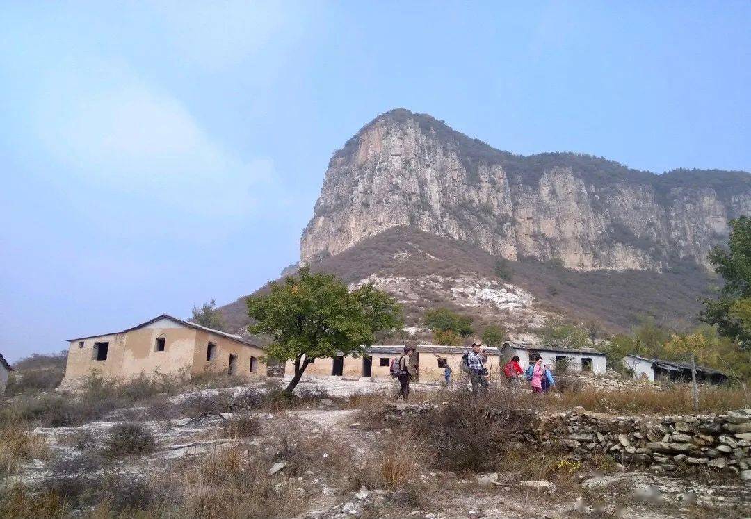 徒步户外1日三角城61勇者无畏王家台鱼骨寺南直河一日徒步登山穿越