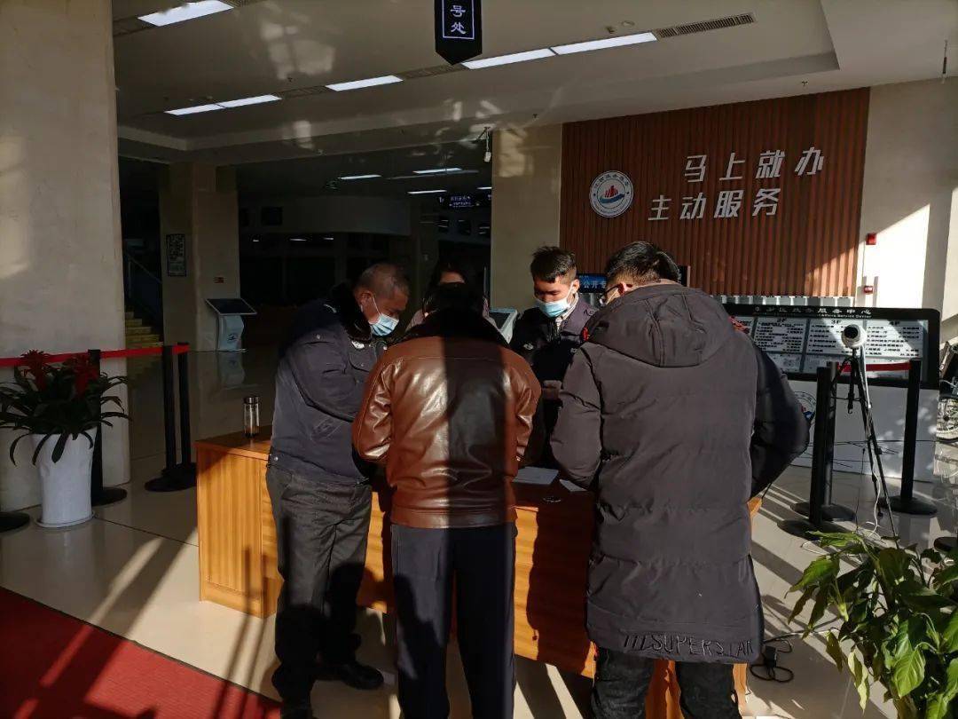东乡族有多少人口_东乡族服饰图片