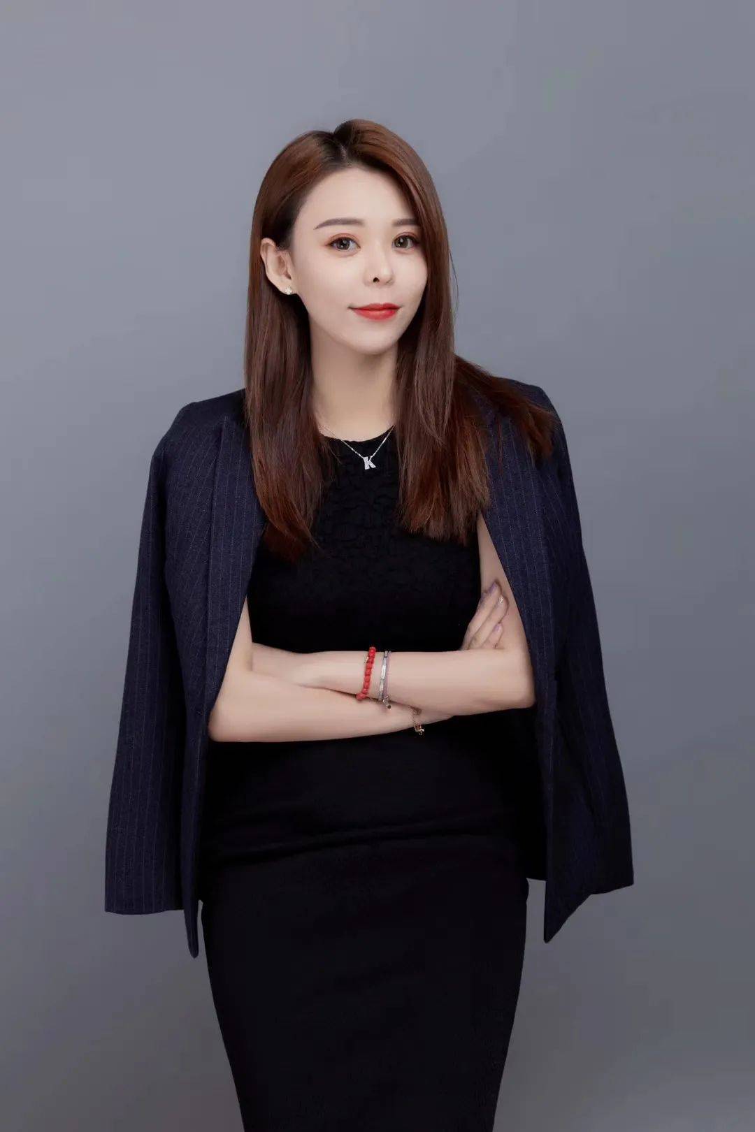 零经验创业一年成爆品ceo,全职太太的蜕变之路!_kiki