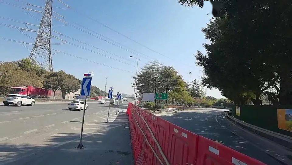 广园快速荔新公路8个出入口已封闭施工