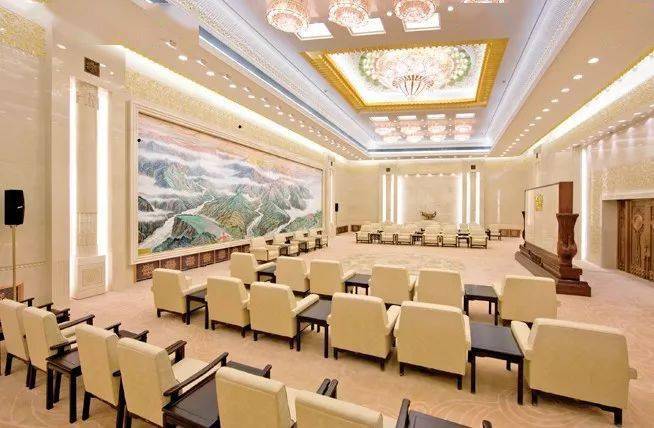 上海厅 为了减少财政支出 人民大会堂进行了商业改革 会议厅可以租借