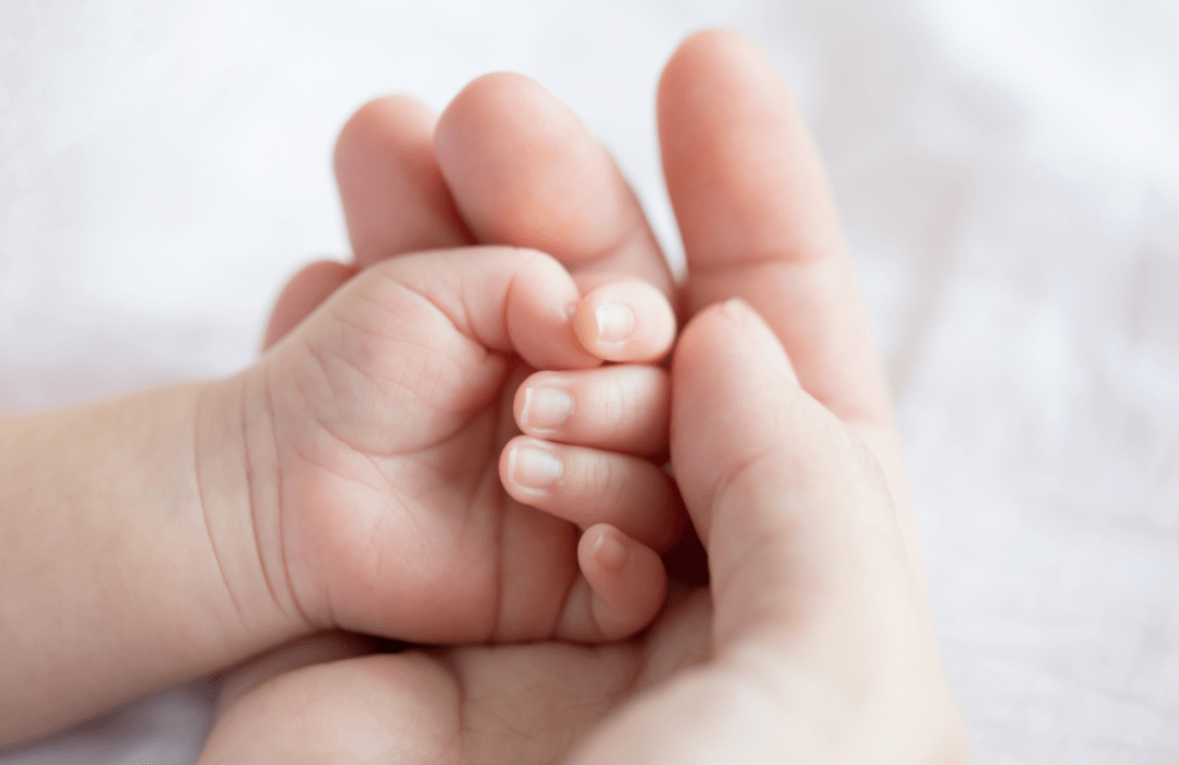 怎么抹护手霜最好 7c0c40406b3c4d8a8e072bb2549db9c3.png